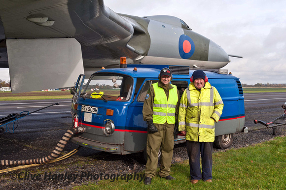 Dave & Phil are on standby at the air starter awaiting instructions.