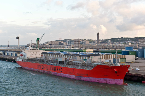 Bow Architect is a chemical/oil tanker of 18,405tonnes. In dock at Le Havre.