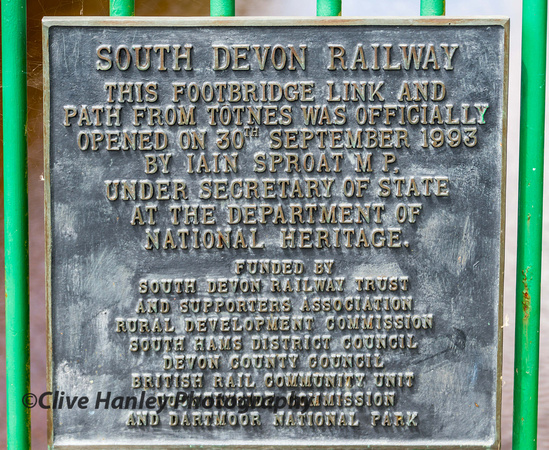 The commemorative plaque shows the date of opening to be 1993.