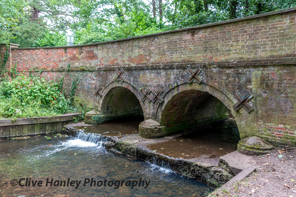 The bridge over the River Tiffey at the bottom of Becketswell Road.