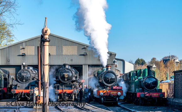 A superb lineup of steam locos at Bridgnorth. 75069, 43106, 2999 & 1450