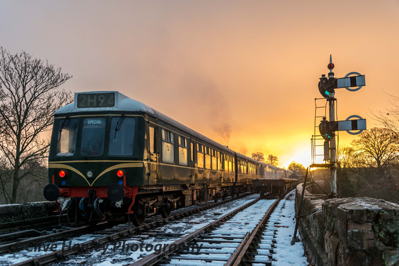Sunrise provided a golden glow as the DMU crossed Bewdley south viaduct.