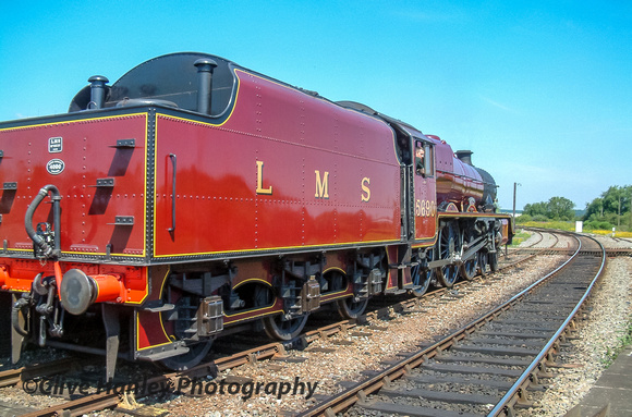 The following week I went into Stratford to photograph the SE. 5690 is running around its train.