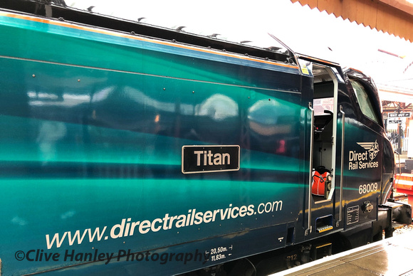 68009 Titan at the buffer stops of platform 3 of Birmingham's Moor Street station
