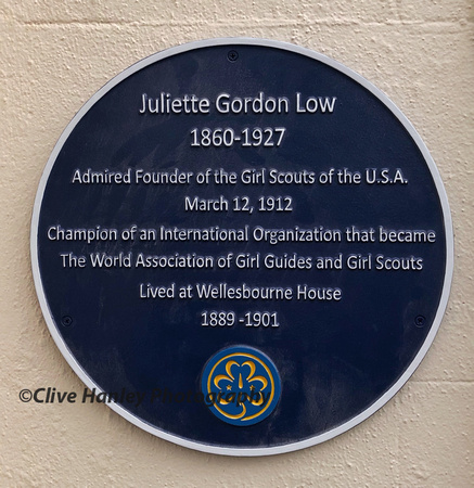Finally a blue plaque has appeared on the wall at Wellesbourne House.