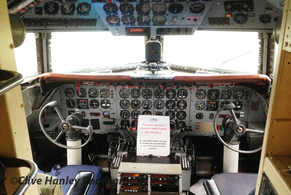 The cockpit of the De Havilland DC-6