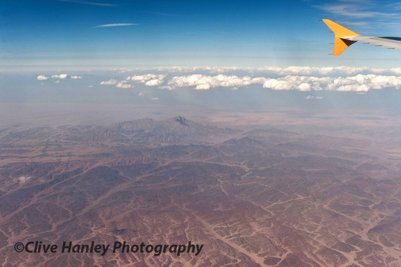 Flying over the desert between the River Nile & the Red Sea