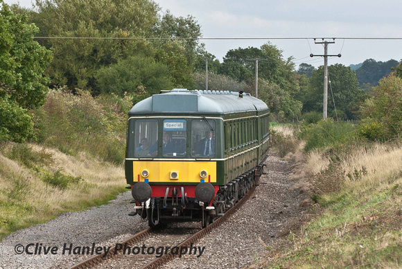 The DMU service approaches Hayles Abbey on its 2nd run.
