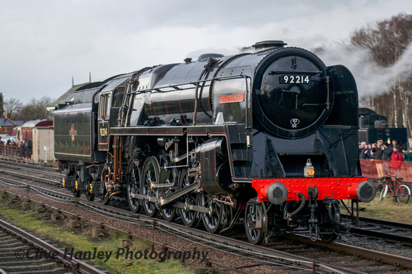 92214 passes light engine towards Loughborough and provides an opportunity for a portrait shot.