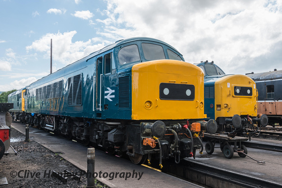 "Peak" diesel no 45149 has finally received the corporate blue livery. The engine was ticking over and work was going on underneath the loco.