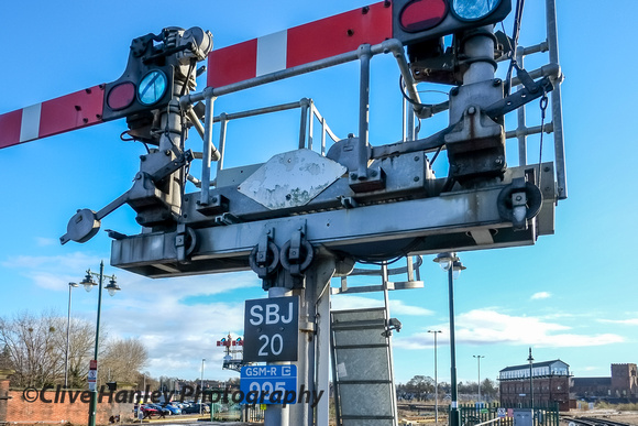 How much longer will the semaphore signals be retained?