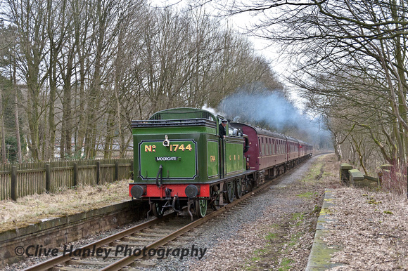1744 drops through the long closed station at Stubbins.