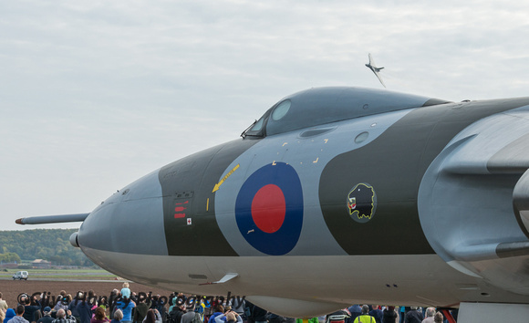 XH558 comes around and can be seen over XM655.