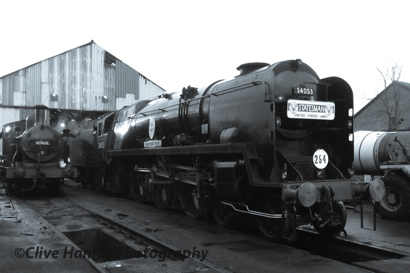 Guest loco from the SVR was Bulleid Pacific no 34053 Sir Keith Park