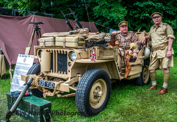 There were several ex army vehicles and re-enactors located at Highley. They enjoyed the attention I'm sure.