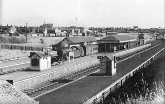 A wonderful shot of Aintree Central in its glory days.