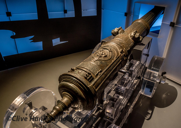 A beautiful bronze cannon.