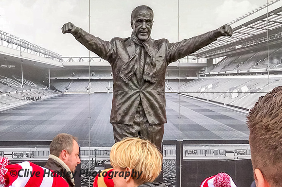 Bill Shankly statue