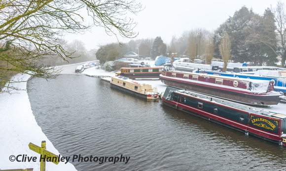 I took a quick look at the Grand Union canal which is next to Hatton station.