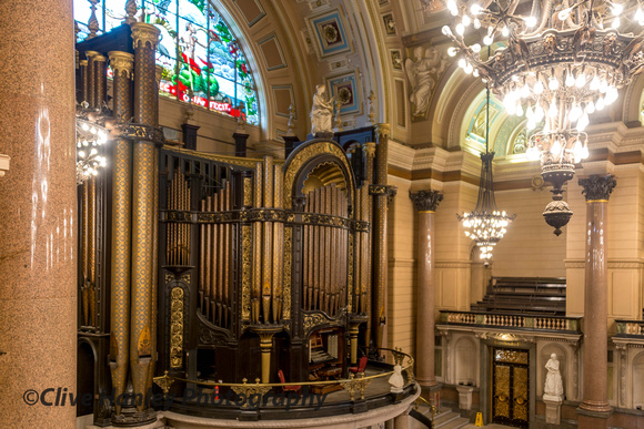 The magnificent Willis organ.