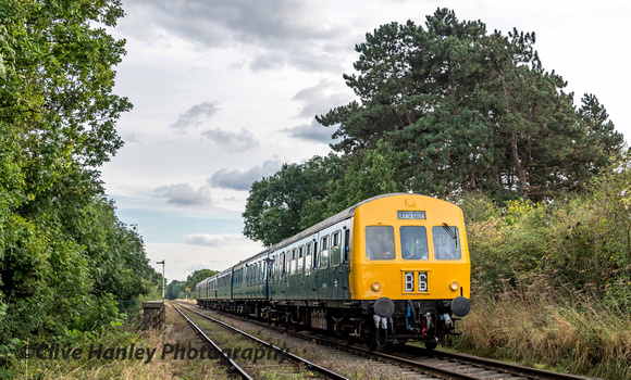 The DMU approaches Quorn from Rothley - 16.36 service.
