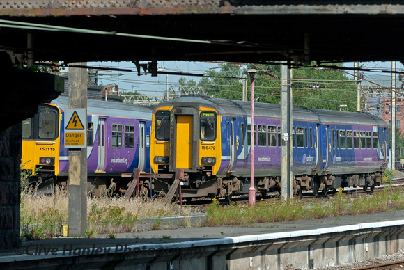 At the north end of Preston I took a shot of 150115 & 156472 in the sidings.