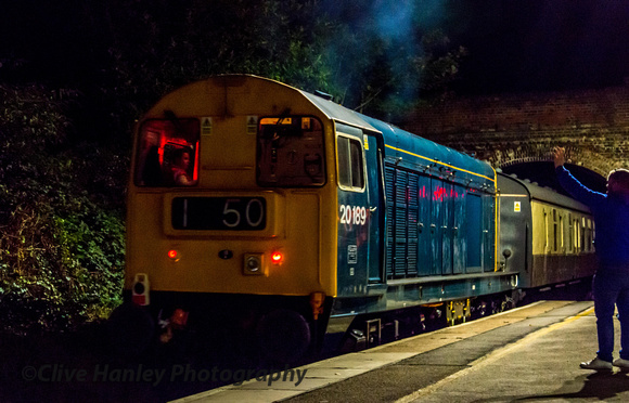 20189 brings up the rear as the train departs Hatton