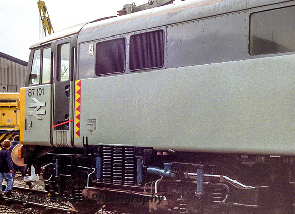 Class 87 no 87101 "Stephenson"