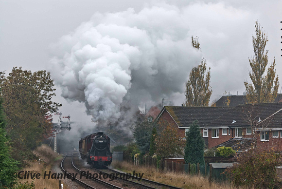 48624 fills the sky above Loughborough with some early pyrotechnics