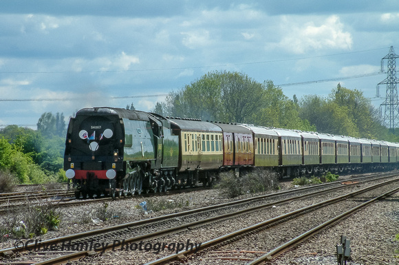 34067 Tangmere hauls the VSOE set of Pullman carriages.