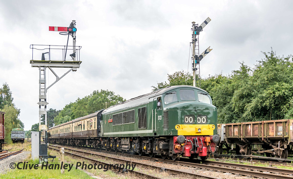 D123 passes the signals at Quorn with the 12.05 from Leicester