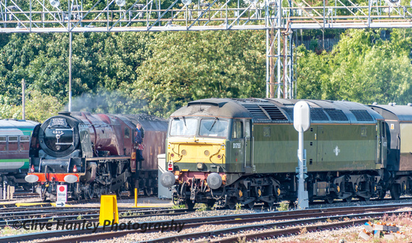 Bringing up the rear was Class 47 no D1755.