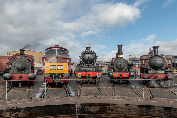 A nice line up of red engines was then organised. No 1, D1015, (4)5593, 20 and finally L94