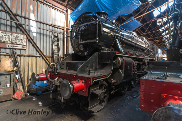 Stanier black 5 no 45305 has received a touch up to its paintwork.