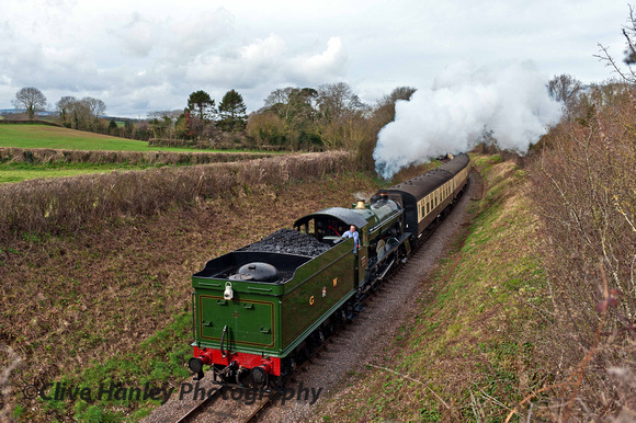 6960 Raveningham Hall at Bicknoller with the 10am from Minehead