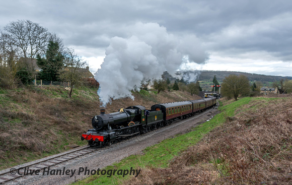 7822 Dinmore Manor heads towards Greet tunnel en route to Cheltenham.