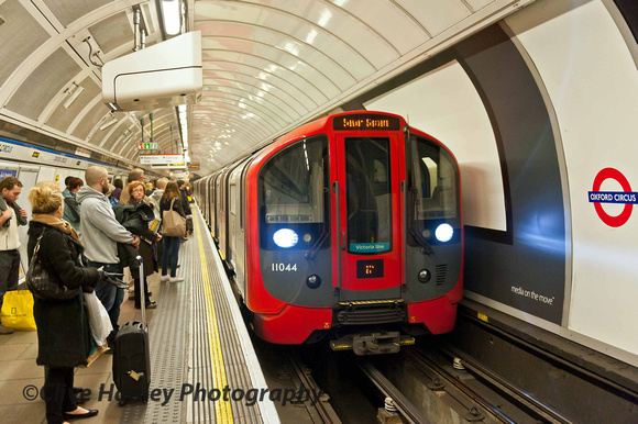 With engineering work on the Circle/Hammersmith & City line I had to travel via Oxford Circus