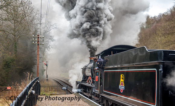 Departing the other way was Manor Class 4-6-0 no 7821 Ditcheat Manor