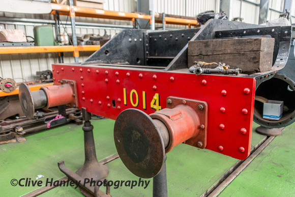 Replica GWR "County" no 1014 is under maintenance from Didcot.