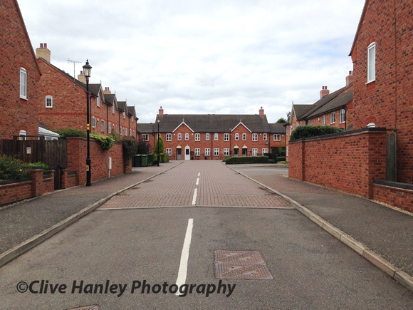 A view down Huntingdon Court - Look, No cars!!!