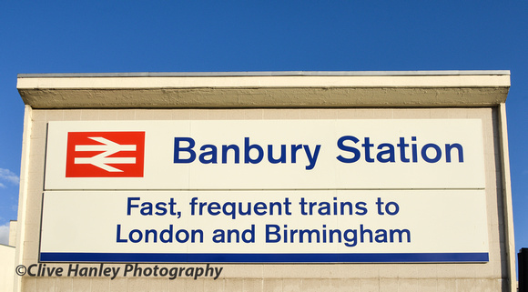 After a dreadful journey across the wilds of Thame and a journey up the M40 we arrived at Banbury