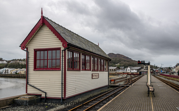The new platform for the Welsh Highland Railway and the upgraded signal box.