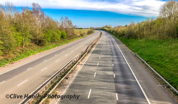 An empty M40 looking north