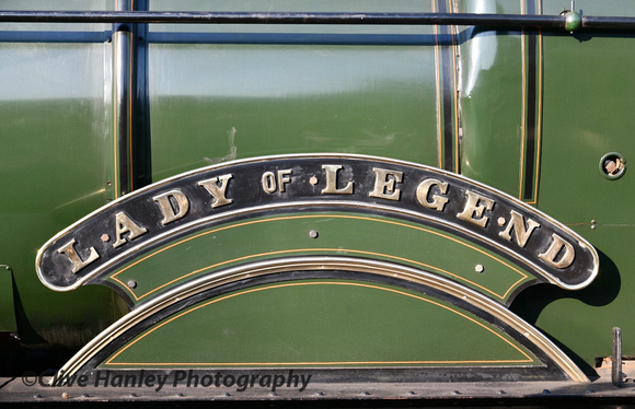Nameplate of "Lady of Legend"