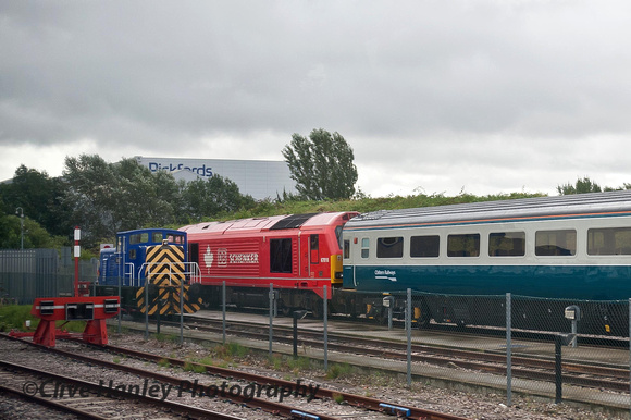 Class 67 no 67018 in dreadful red DB Schenker livery