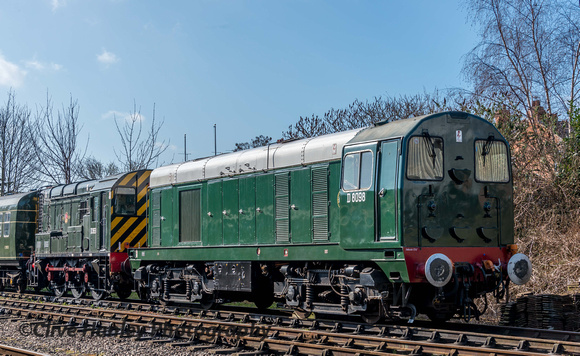 In the sidings Class 20 no D8098 sports a new coat of paint. Very good.