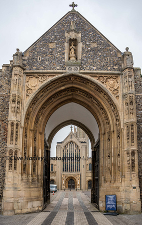 Entrance to the cathedral environs.