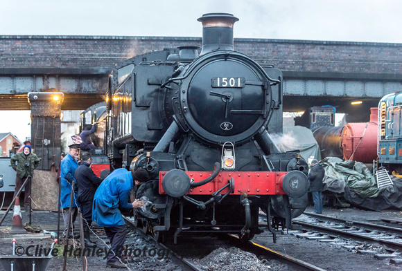 Guest loco #1 for the gala was Hawkworth 0-6-0 pannier tank no 1501 from the Severn Valley Railway.