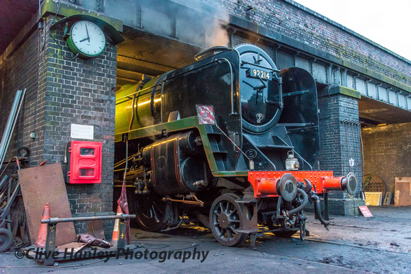 The clock reveals it's almost 8am as 9F no 92214 awaits it's call to duty.