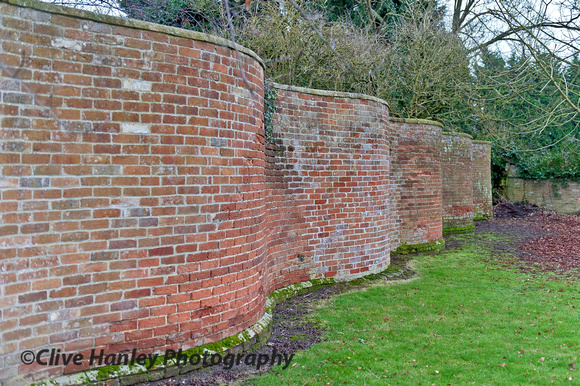 An excellent crinkle crankle wall.